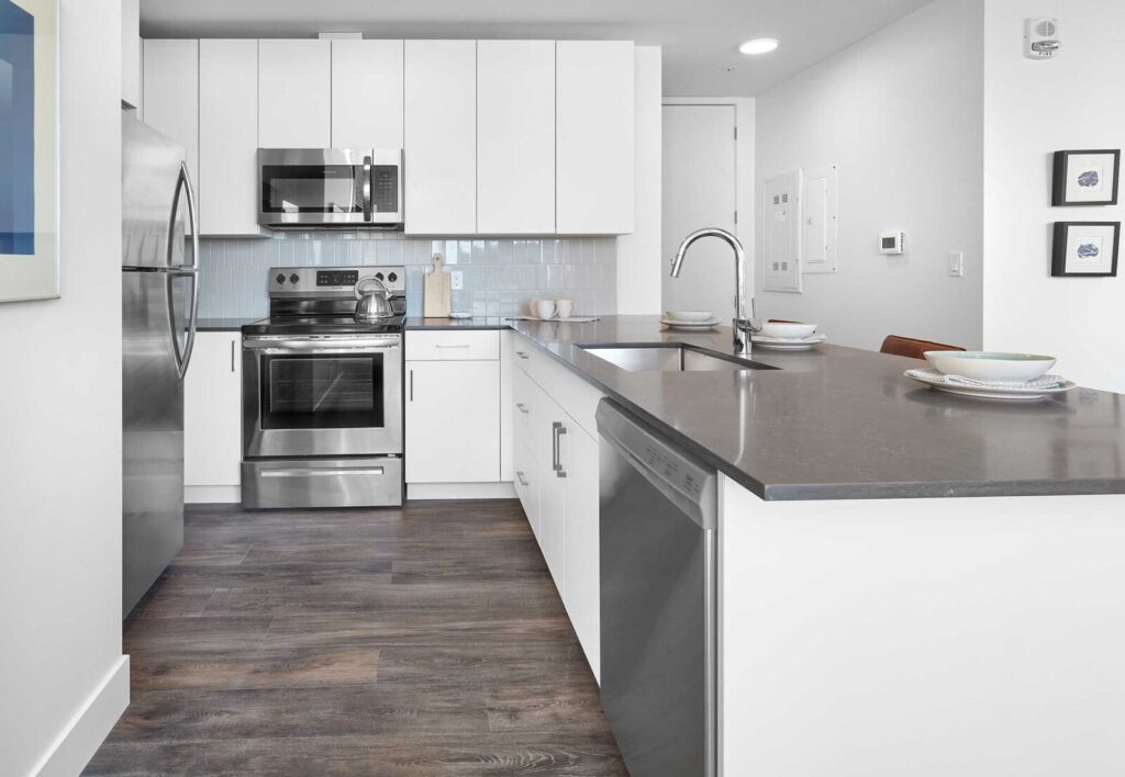 1006_FinancialBuiding04