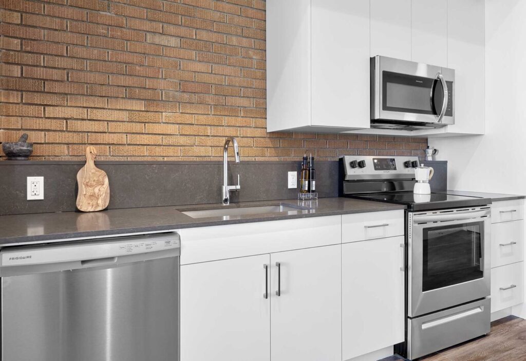 1013_FinancialBuiding05